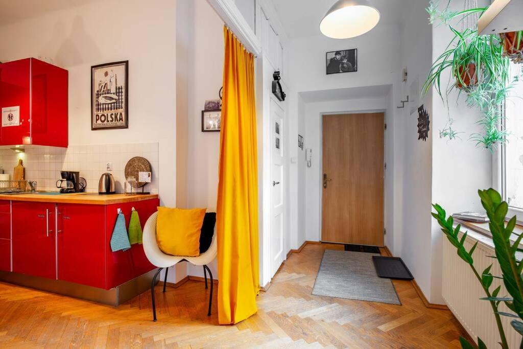 Blue Peace-Apartment With Free Parking In Center For 1-6 People Krakkó Kültér fotó