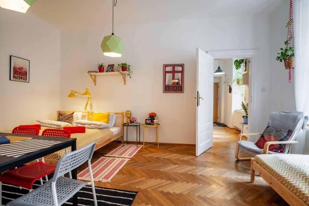 Blue Peace-Apartment With Free Parking In Center For 1-6 People Krakkó Kültér fotó