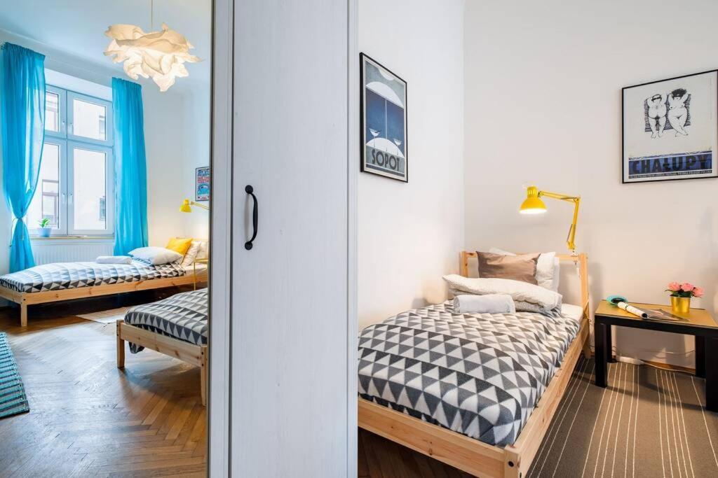 Blue Peace-Apartment With Free Parking In Center For 1-6 People Krakkó Kültér fotó